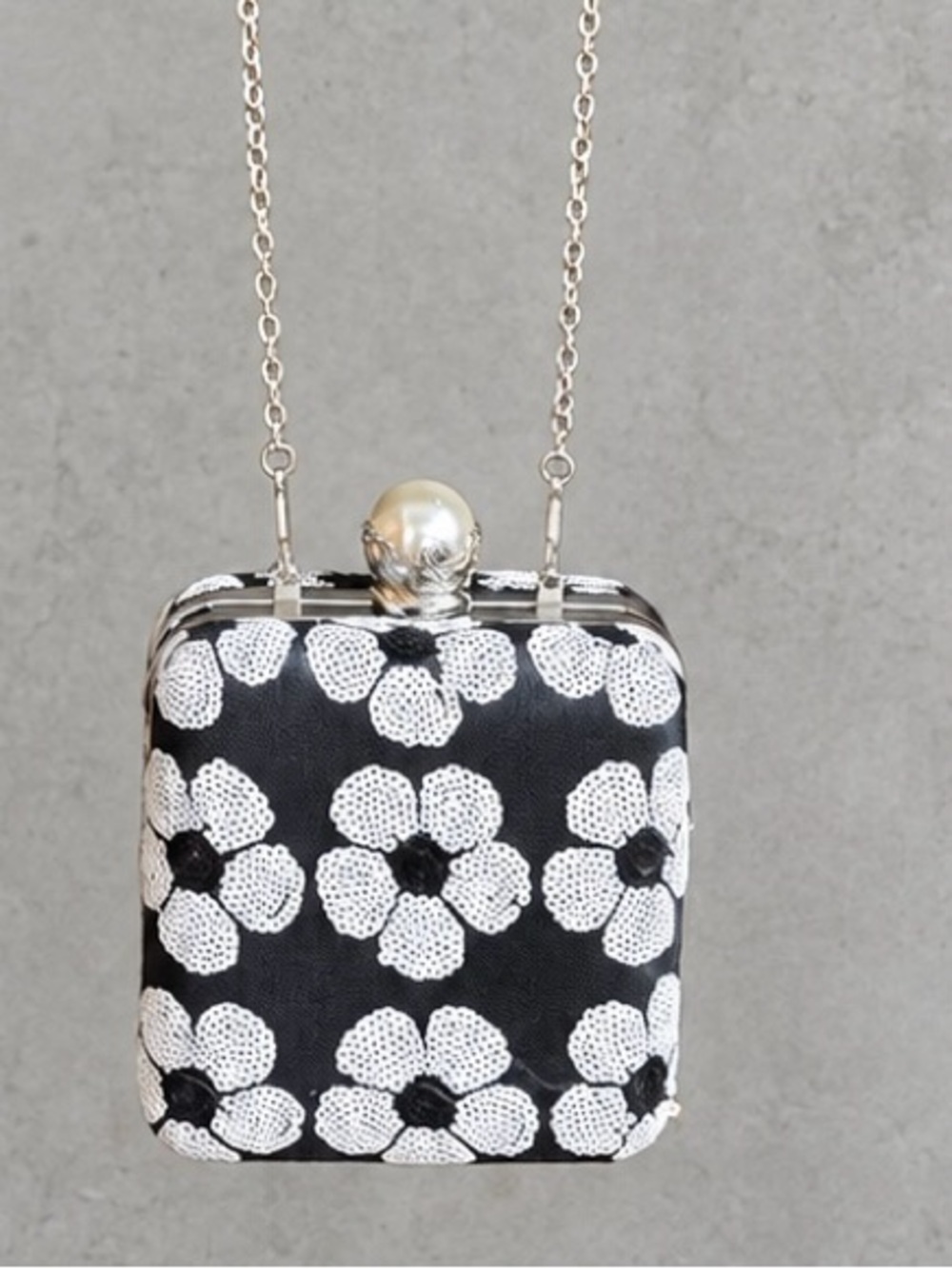 Black White Floral Sequin Box Clutch Purse Faux Pearl Clasp Chain Strap